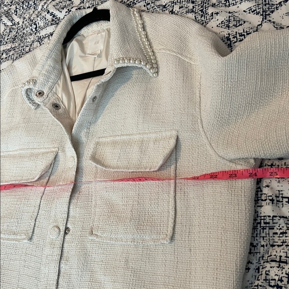 H&M Pearl Collar Shacket - Picture 5 of 8